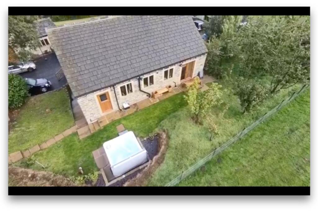 Apartment New Barn Conversion With Private Hot Tub