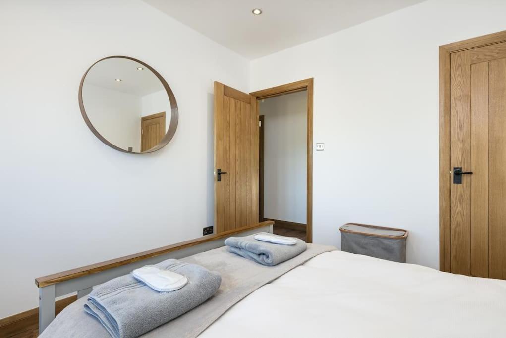 Apartment New Barn Conversion With Private Hot Tub